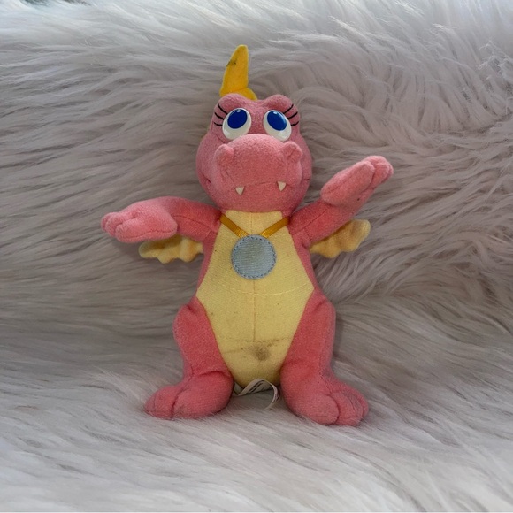 Vintage 1999 Playskool Dragon Tales Flying Cassie 6" Plush Pink - Picture 1 of 9